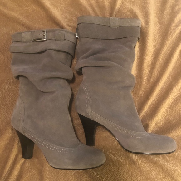 Stand-out high heel boots!! - Picture 3 of 5